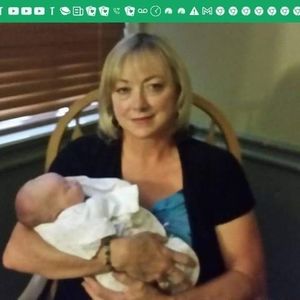 Meet your Posher, Dee